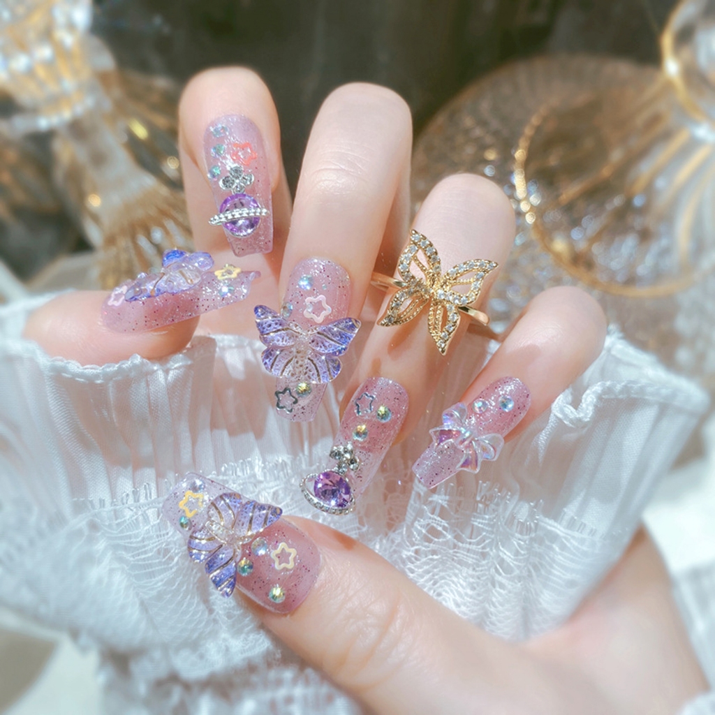 [มาใหม่] ชุดเล็บปลอม 24 ชิ้น มีลายแฟชั่นอินเทรนด์พร้อมกาวหลายแบบเสริม